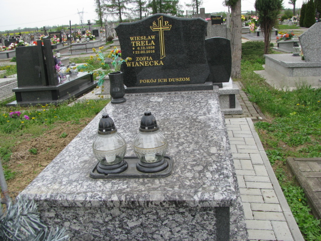 Grób Julian Trela